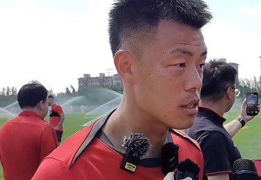 问鼎娱乐官网-英超中国转播球队的赛季表现与观众反响