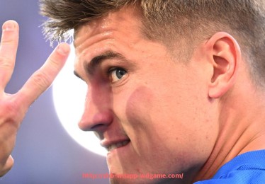 问鼎娱乐官网-意甲与欧洲传统豪门俱乐部之间的交集故事