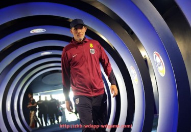 问鼎娱乐官网-英超各球队工资水平与薪酬结构