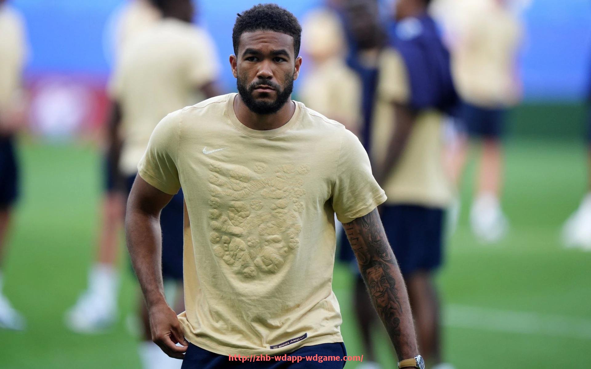 问鼎娱乐官网-英超新赛季各俱乐部主客场球衣全览与点评